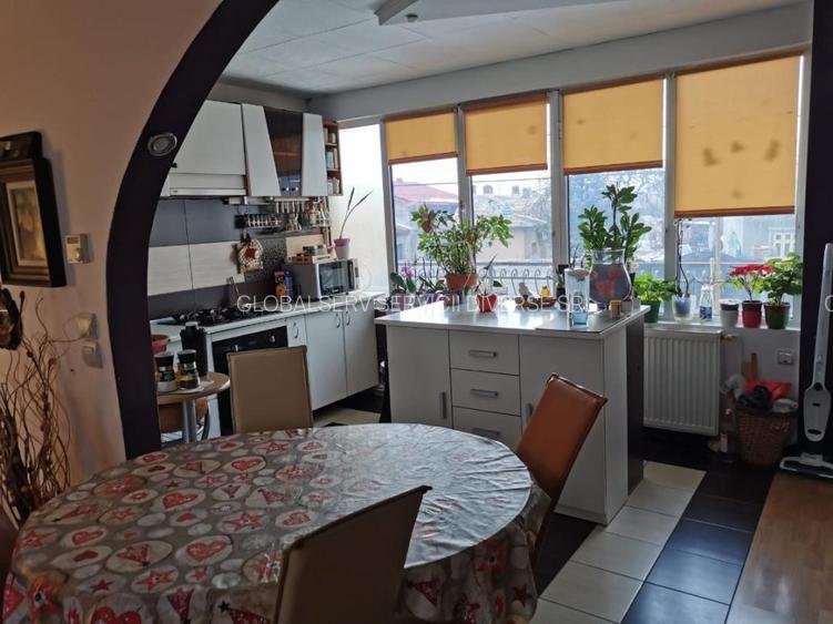 FARA COMISIOANE casa cu 6 camere 2 bucatarii P+1 TIGLA PISCINA BECI GARAJ - 51