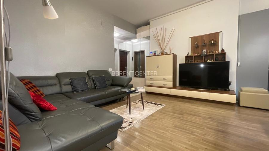 Inchiriere 3 camere - Decebal - bloc boutique - 4