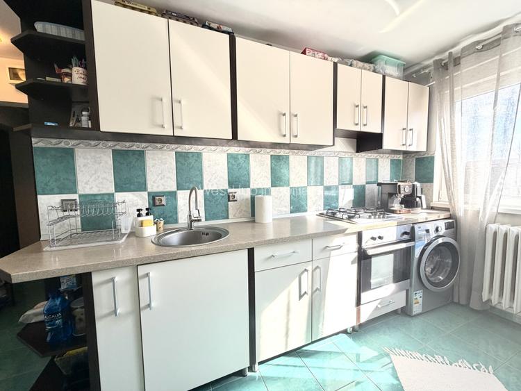 Apartament, 2 camere, 40 mp utili - zona Sagului - 3