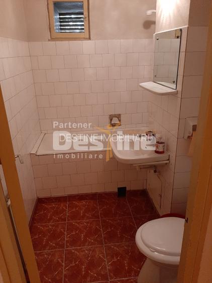 Apartament cu 2 camere decomandat , situat in cartierul Astra, Calea Bucuresti - 4