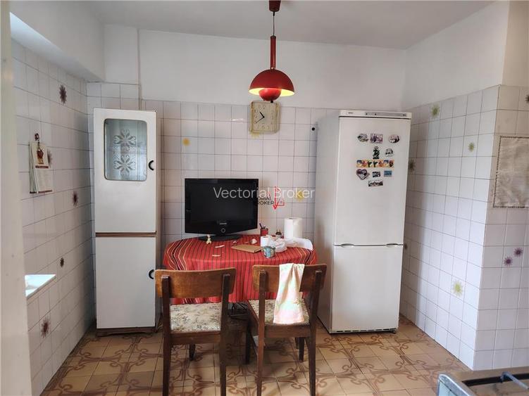 Apartament 3 camere zona Ion Mihalache cu Turda constructie 1984 - 22