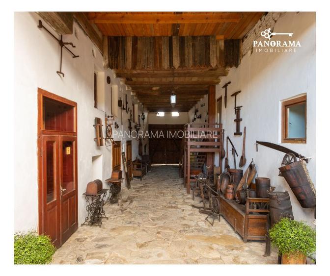 Pensiune rustică in Transilvania de vânzare în centrul comunei Saschiz - 18