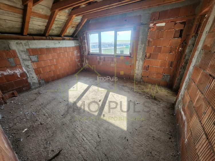 Casa individuala. 700 mp teren. Terasa mare. Suprafete generoase. - 13