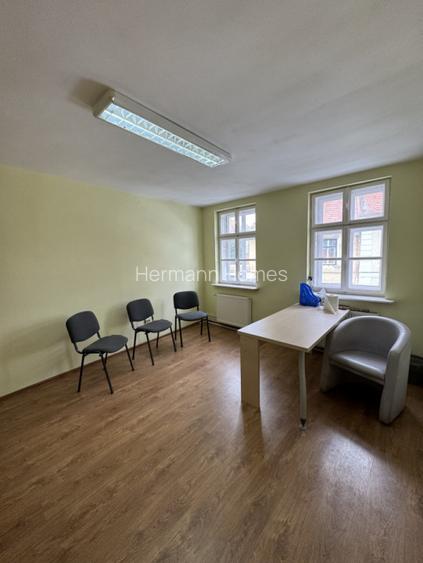 Spatiu de birouri - curte - 120 mpu - zona ultracentrala  - 4