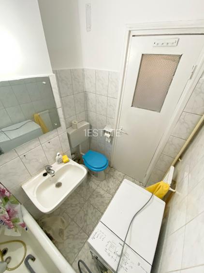 Garsoniera, 28 mp, etaj 3/4, zona Lacul Tei - 4 minute pama la parcul Circului - 12