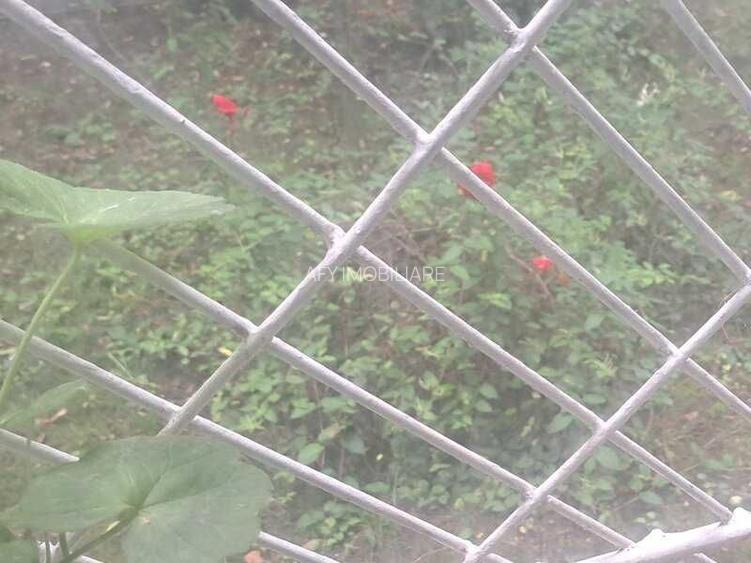 De vanzare Apartament 2 camere Brancoveanu, sector 4 - 5