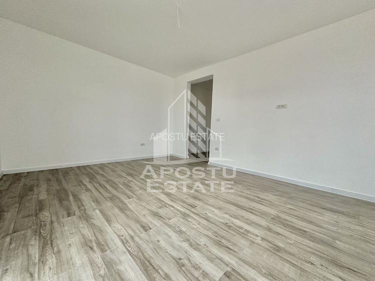 Apartament cu 2 camere, decomandat, bucatarie inchisa, terasa 13 mp - 3