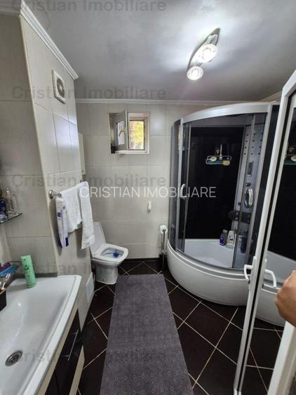 Parter 3 cam 110mp Confort 1 Decomandat cu balcon 14 m  Viziru 3 - 8