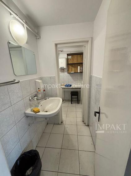 Spațiu Comercial de vânzare -OMV Marasti - 6