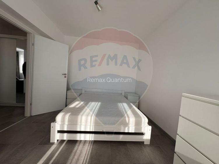 De închiriat apartament cu 2 camere în zona Nufarul - 15