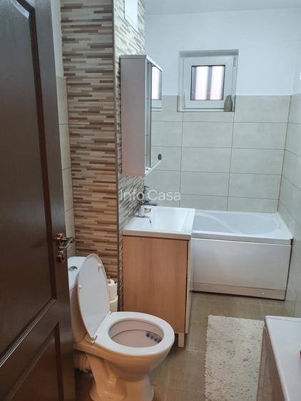 Ofer de inchiriat 3 camere - 5