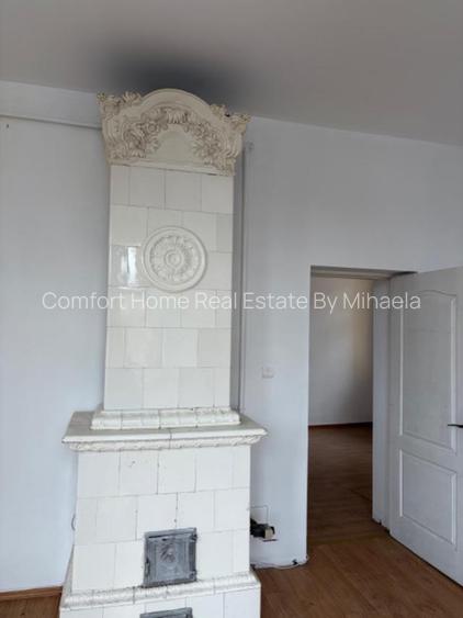 Unirii Inchiriez ap 3 cam nemobilat et 1 Vila recent renovat pentru birou parcar - 3