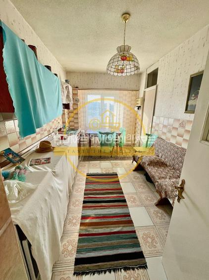 Esplanada Nicolina Apartament 4 Camere Decomandat Bloc 1990 Etaj 110 MP - 2