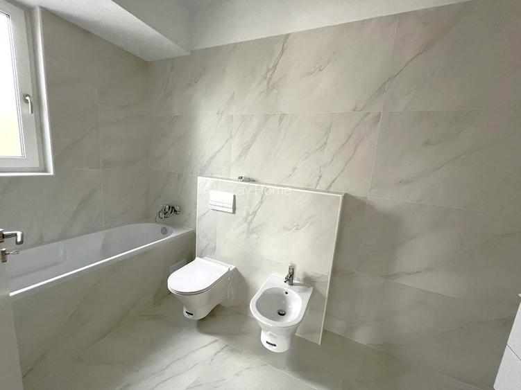 COMISION 0! Duplex finalizat cu 5 camere si 3 bai. Panouri fotovoltaice. - 6