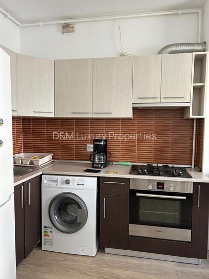 Inchiriere 2 camere Rin Grand Hotel Vitan loc de parcare inclus - 13