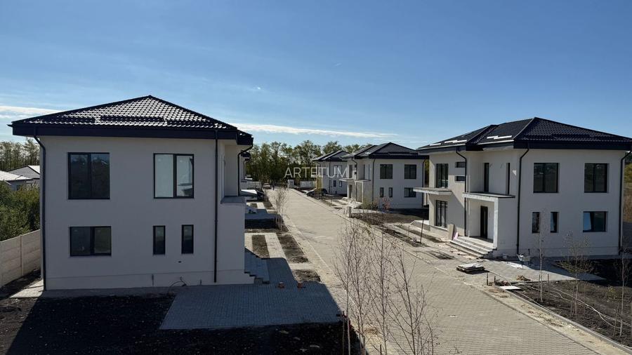 Aer curat, liniște și confort – vilă de vânzare în Corbeanca: 210.000 EURO + TVA - 26