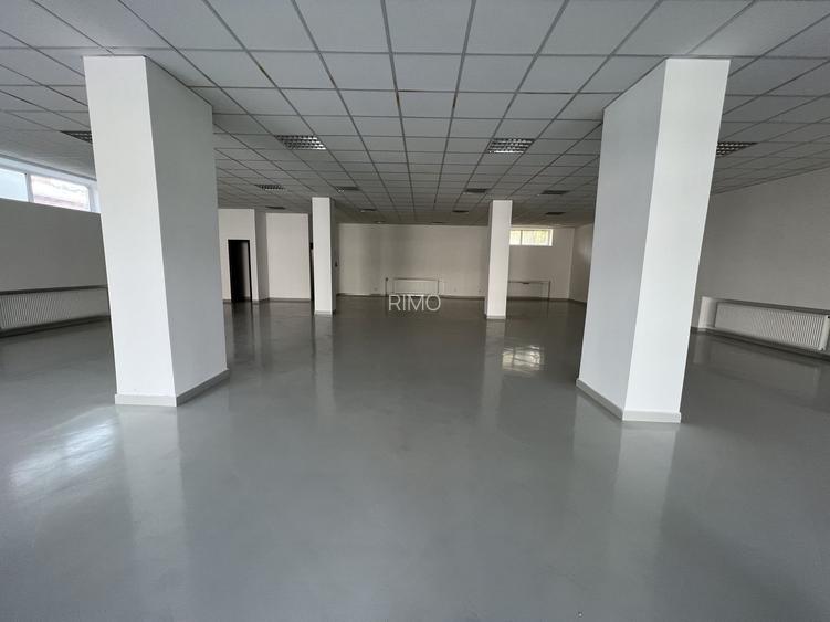 Spatiu comercial mare - Crangasi (aproape de piata, metrou) - 13