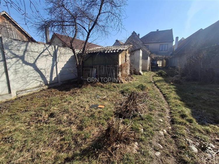 Casa individuala 8 camere 1250mp teren Cristian - 24