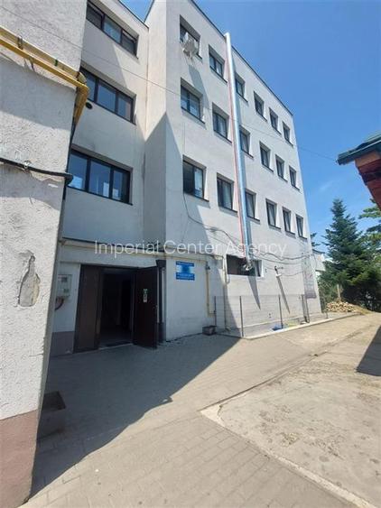 Cladire birouri   Spatiu Comercial in  Onesti de vanzare - 3