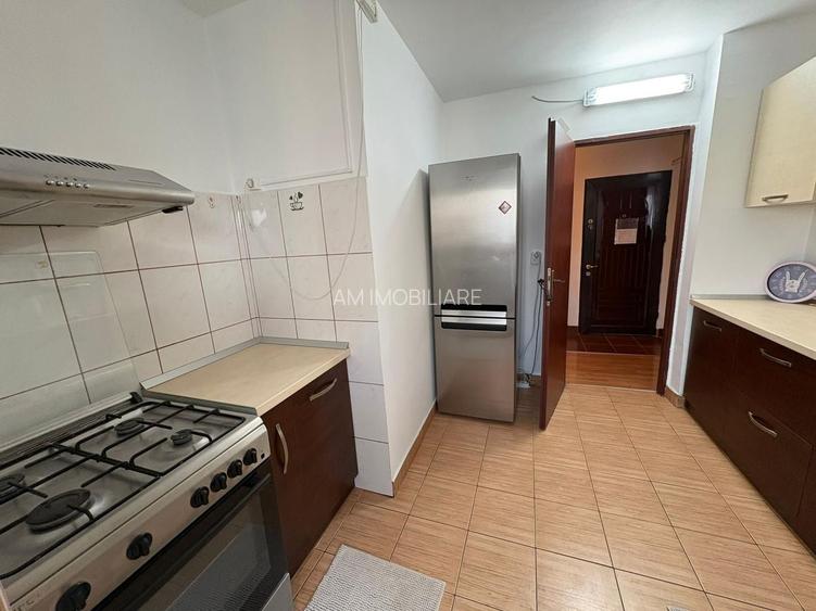 AP. 2 CAMERE APARATORII PATRIEI, PARCARE ADP, REABILITAT, METROU 6 MIN - 9