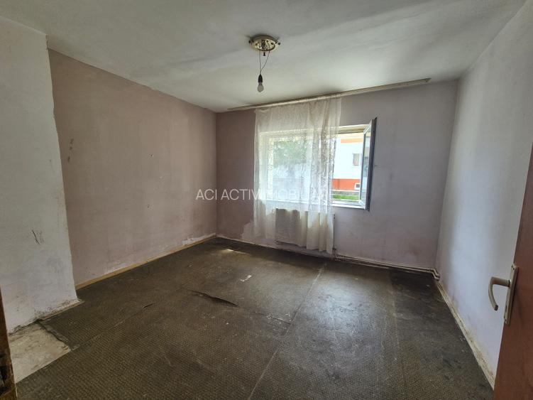 Oras Pantelimon, apartament 3 camere 84mp+boxa, str.  Livezilor - 8