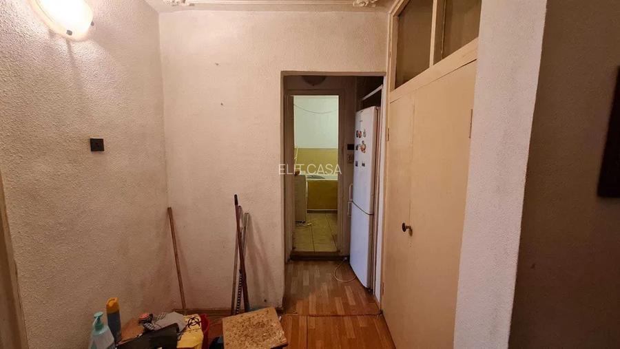 Apartament cu 2 camere decomandat, etaj 1/4, zona Dacia - 5