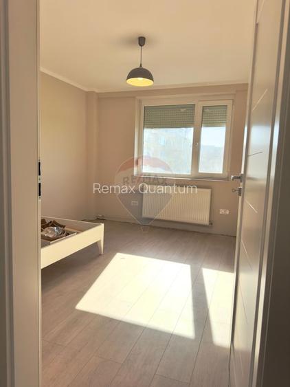 Apartament cu 3 camere de vânzare în zona Dacia - 6