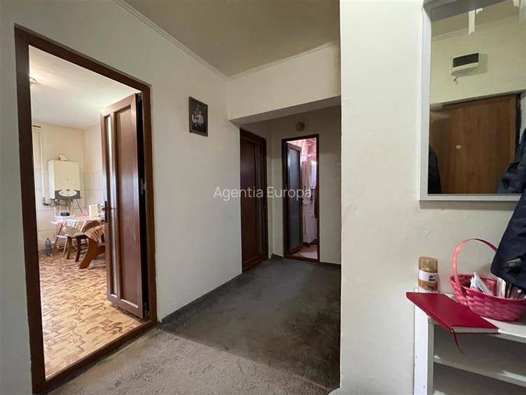 Apartament 3 camere de vanzare zona Spitalului- Tulcea - 7