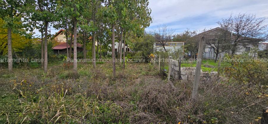 Teren  715  mp  intravilan Petresti - 8