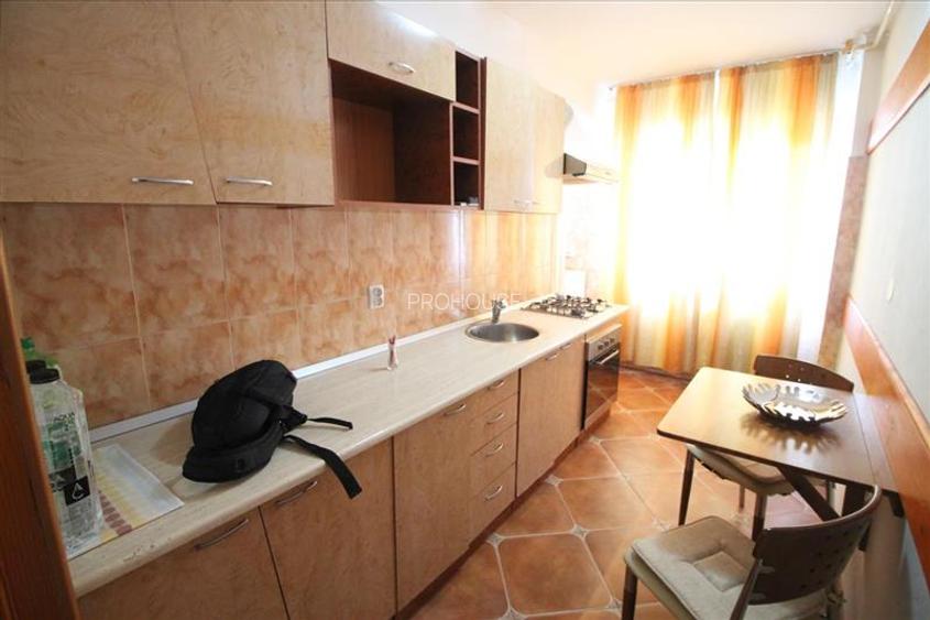 Ultracentral - apartament 3 camere decomandate - etaj 1 - mobilat utilat - 7