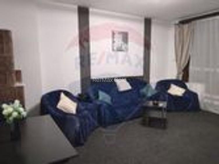 Apartament cu 2 camere de închiriat în zona P-ta Romana - 11