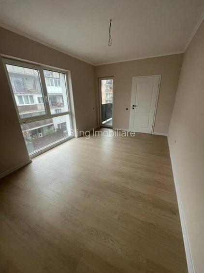 Apartament cu 2 camere, 48 mp, balcon, zona Eroilor - 2