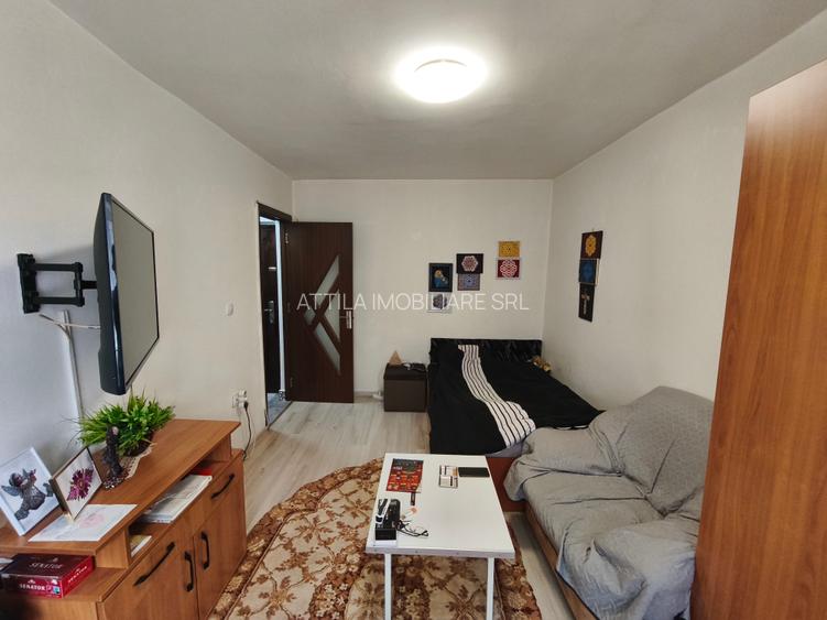 Garsoniera zona Dambovita 45500 euro - 2