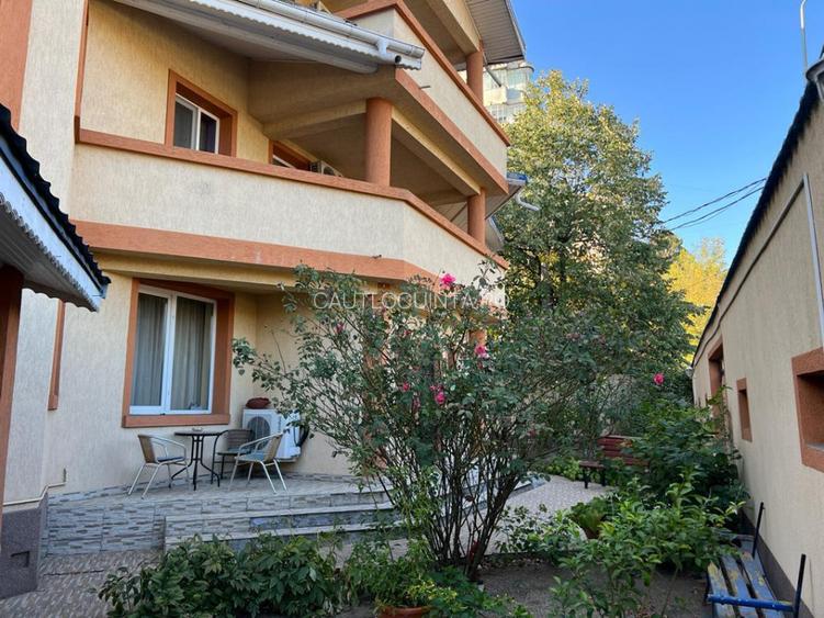 Vila grandioasa | 11 camere | P+1E+M | garaj | Brancoveanu |  - 9