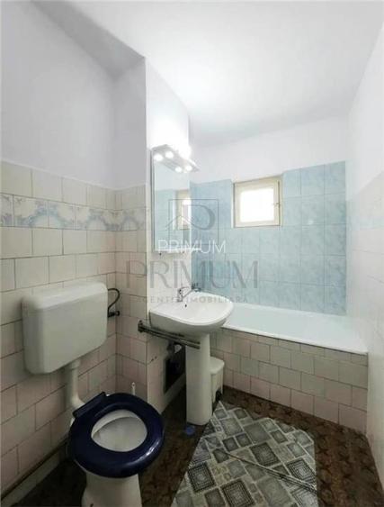 BUCOVINA - ETAJ 3 - BLOC IZOLAT - DECOMANDAT - 4 CAMERE - 2 BAI - 2 BALCOANE - C - 5