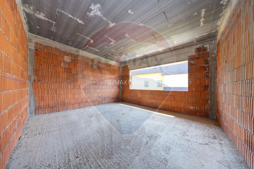 Vilă modernă P+1 în Ghimbav | 330 mp utili | Teren 815 mp - la roșu - 15
