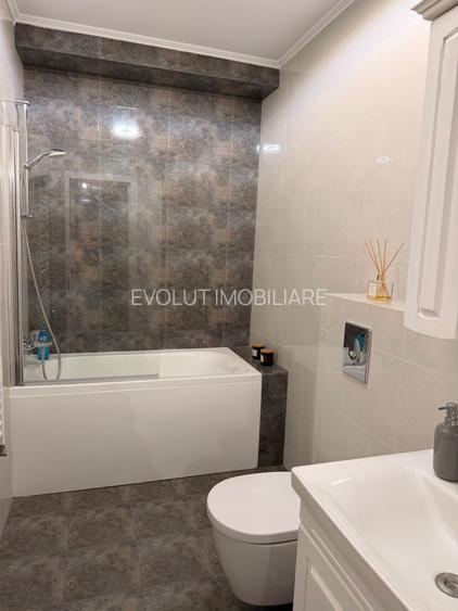 Centru Scafandri-apartament 2 camere parcare acoperita - 16