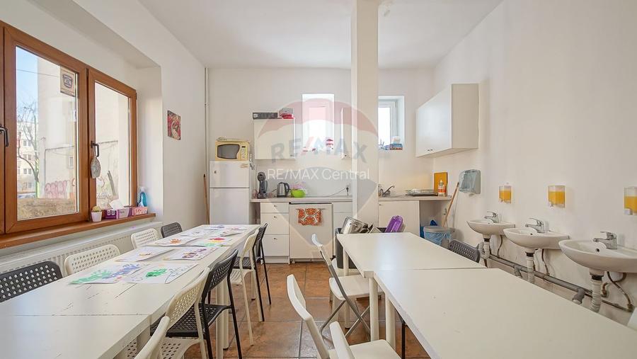 Casă / Vilă cu 9 camere de închiriat în zona Centrul Civic! - 11