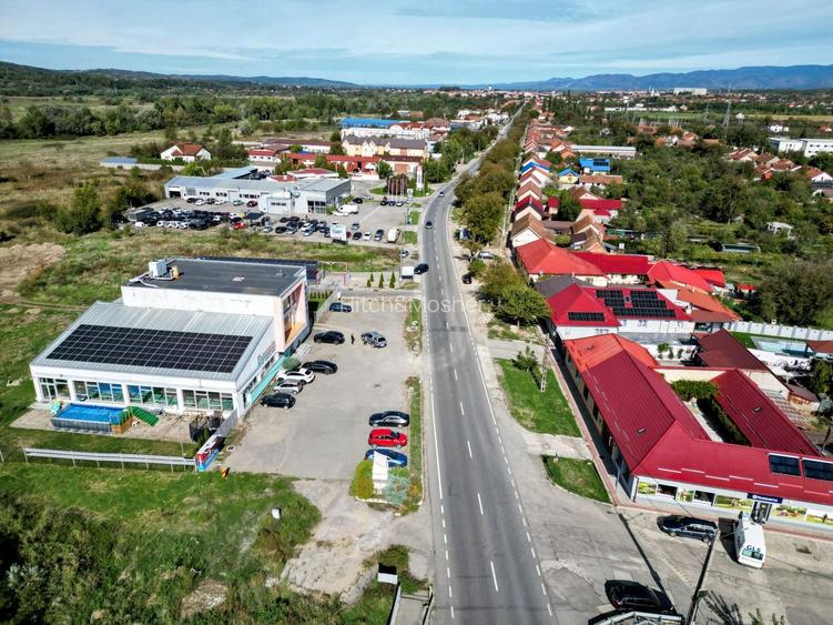 Clădire cu Spațiu Generos pentru Investiții Diverse - 2