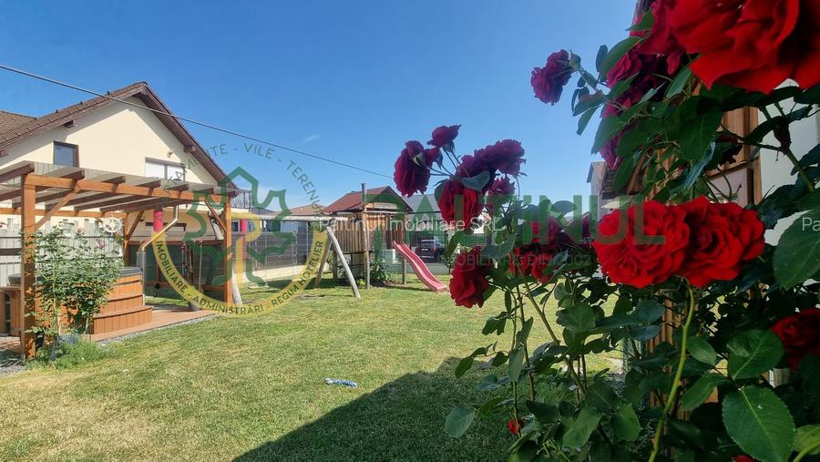 Casă cu teren 953 mp si jacuzzi – Șelimbăr, Sibiu zona Brana (2 fronturi) - 9