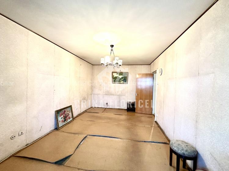 Vanzare apartament decomandat  3 camere - 70 mp - necesita renovare - Dorobanti - 2