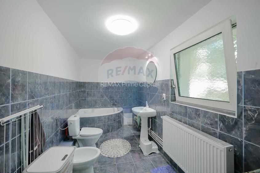 Casă de vânzare pentru locuit sau cabinete/birouri, zona Cantemir - 20