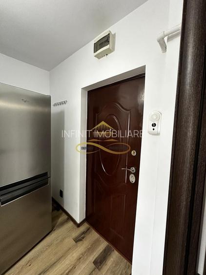 Apartament ultracentral de inchiriat 2 camere Bacau - 11