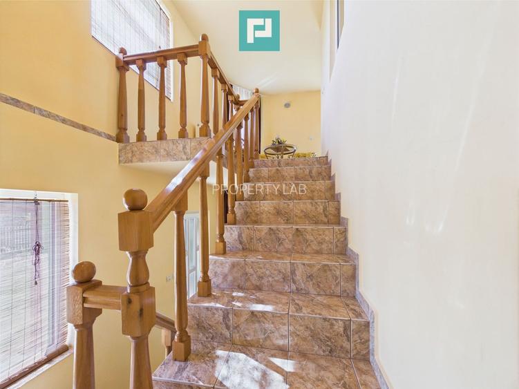 Vilă cochetă 4 camere P+M în Munar - 9