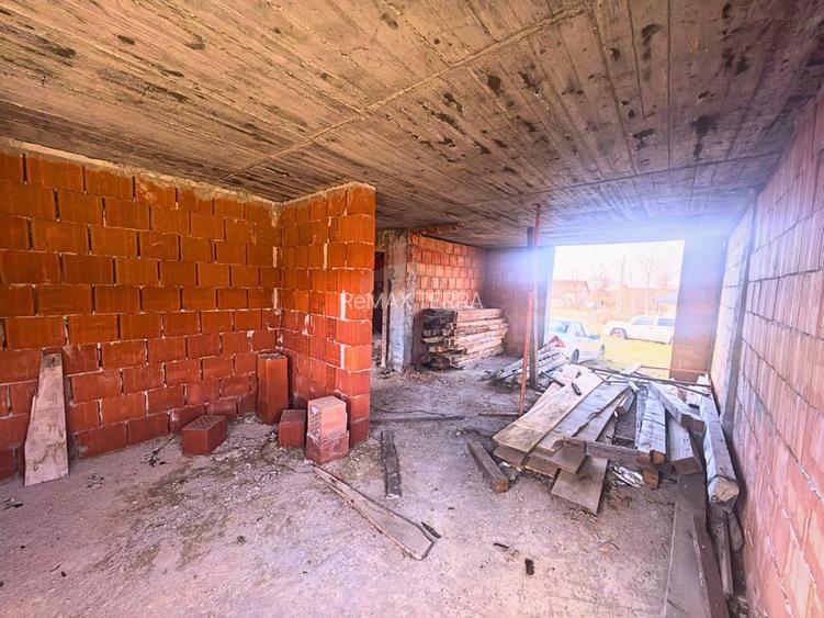 Casă P+M la roșu de vânzare – Tăuții-Măgherăuș - 7