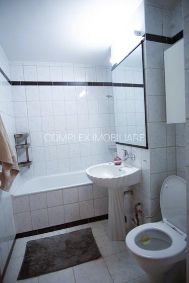 13 Septembrie | Metrou Orizont | Modern | LOC PARCARE | Centrală de bloc | 2 băi - 11