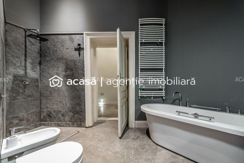 Apartament spatios cu 3 camere de LUX pe Metianu Comision 0 - 6