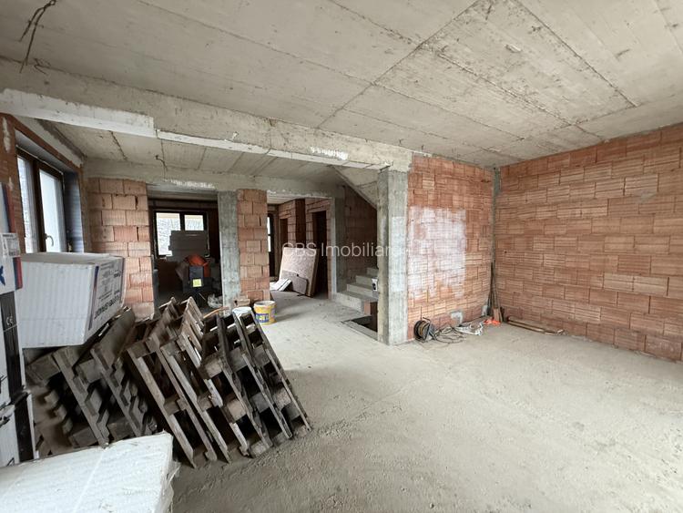 Unitate duplex de vanzare 200mp si teren 350m in Apahida Str.Tudor Vladimirescu  - 9