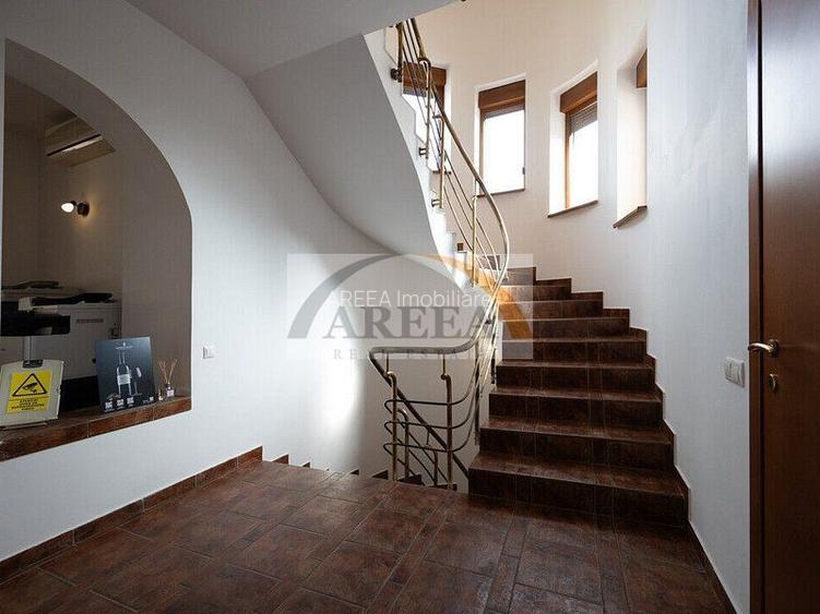 Vila cu 750 mp utili si teren de 1.480 mp in Erou Iancu Nicolae - 17