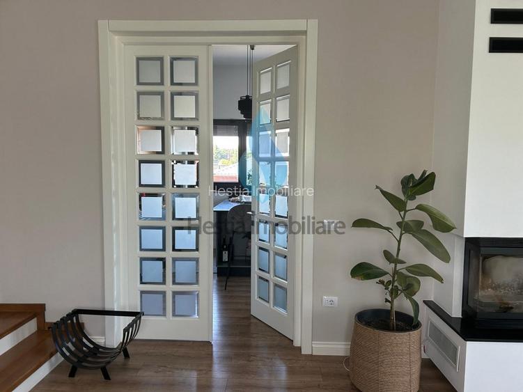 Vila eleganta cu patru camere, Bucium-Iasi. - 4